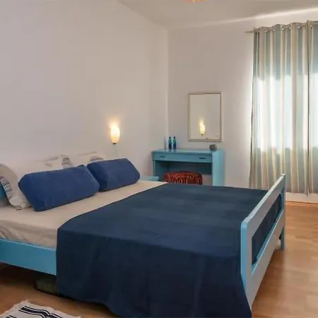 2 Bedroom Cozy In * Vrbnik