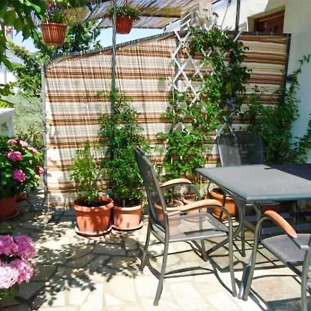 2 Bedroom Cozy In *
